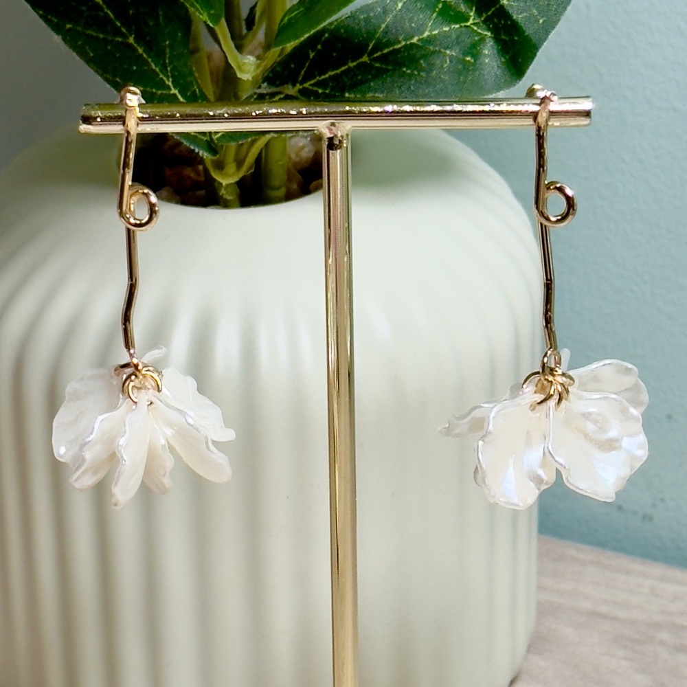 White Pearlescent Petals Drop Earrings